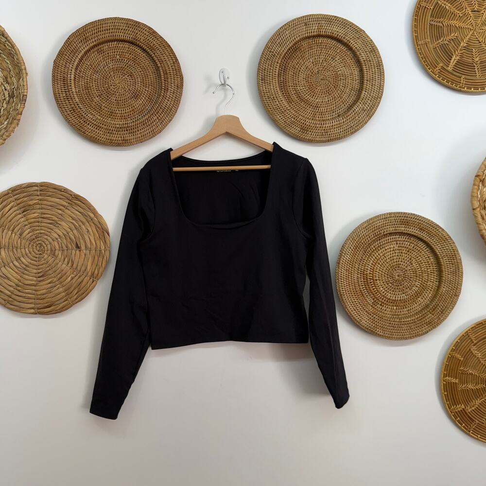 Abercrombie Black Cropped Long Sleeve Top XL